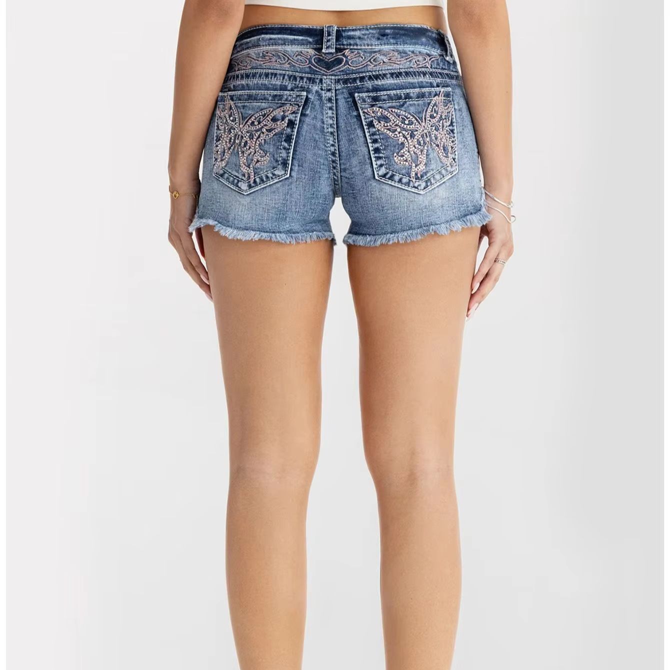 Shorts Denim Frayed - Shorts en jean pour femmes, motif