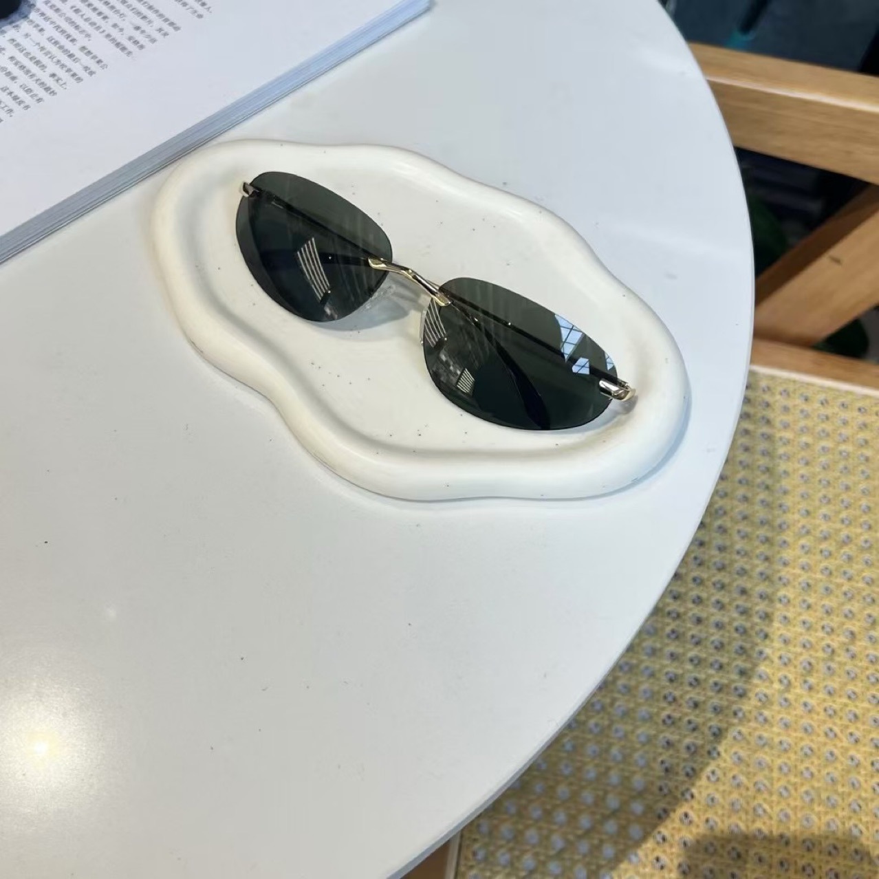 Lunettes de soleil minimaliste - Sunglasses Cat Eye avis et prix